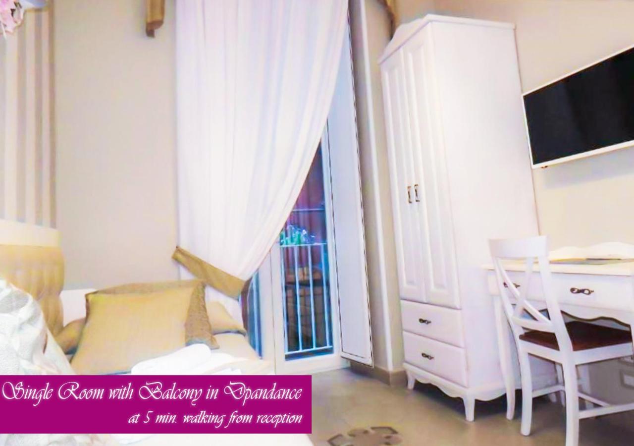 Bed & Breakfast Medea Nápoles Exterior foto